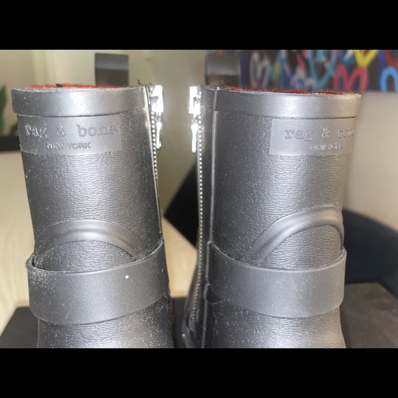 Rag and Bone Moto Rainboot Size 8 - Picture 4 of 9